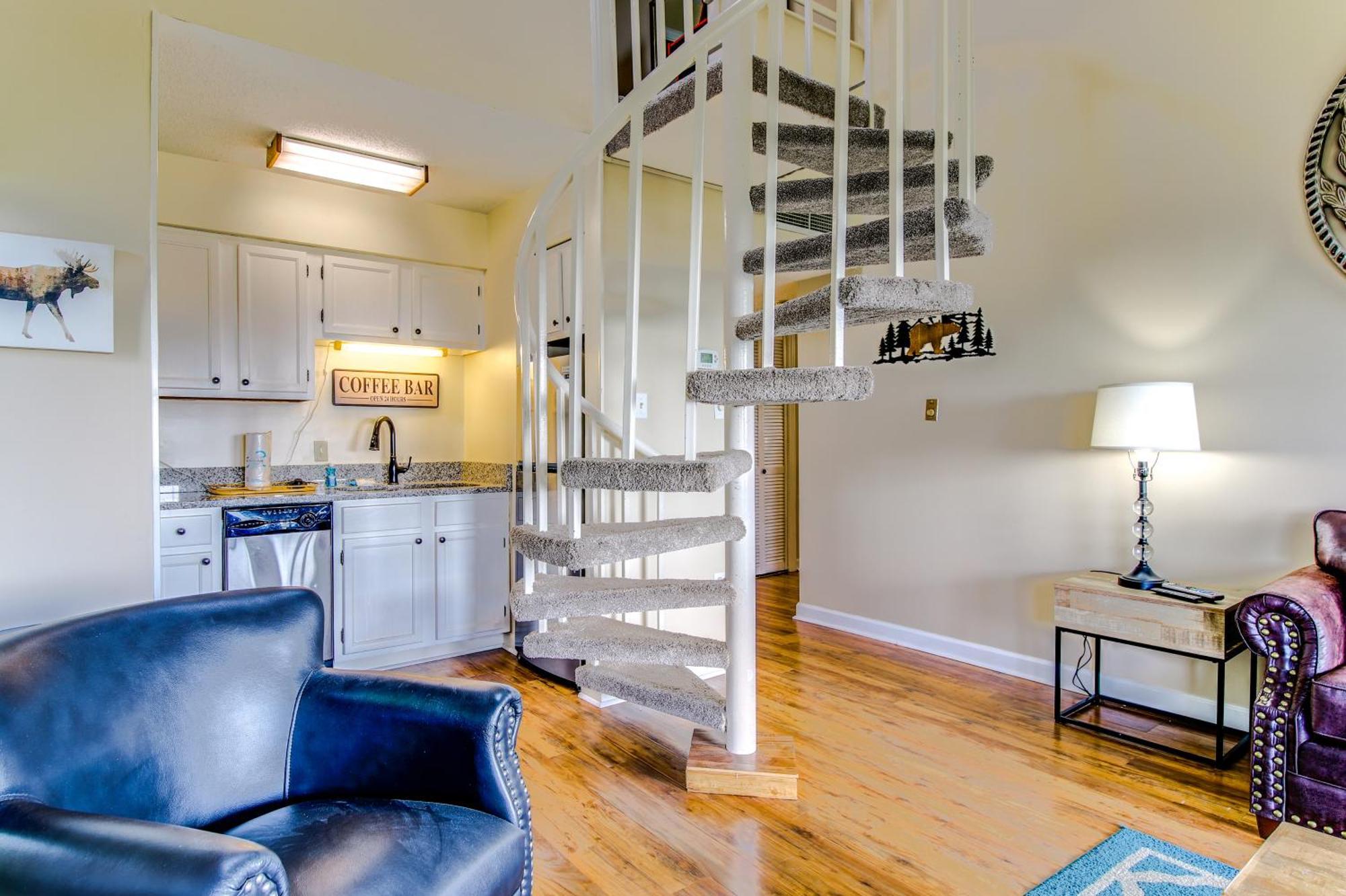 Gatlinburg Mountaintop Condo With Balcony And Views! Dış mekan fotoğraf